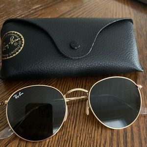 Ray-Ban Round Sunglasses